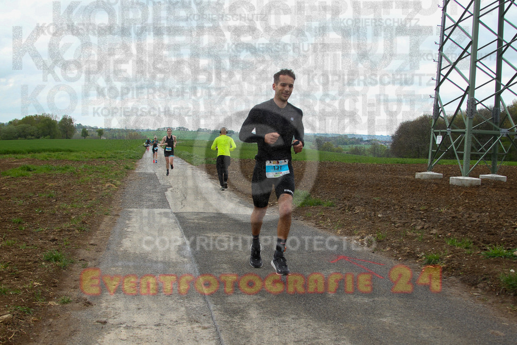 250413_1106_EV4_7356 | Sportfotografie im Rhein-Sieg Kreis, Köln, Bonn, NRW, Rheinland Pfalz, Hessen, etc. Unser Tätigkeitsfeld umfasst den Laufsport vom Volkslauf über den Marathon, Duathlon, Triathon bis zum Ultralauf wie Kölnpfad Ultra oder Schindertrail.