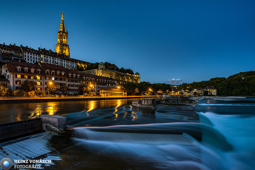 Bern_0046 | Alle Bilder von Heinz Vonäsch Fotografie können alle zu günstigen Preisen gekauft werden! Download der Bilder, Ausdrucke, Postkarten, Tassen T-Shirts, Kalender, Alu- Dibond usw. - Realisiert mit Pictrs.com