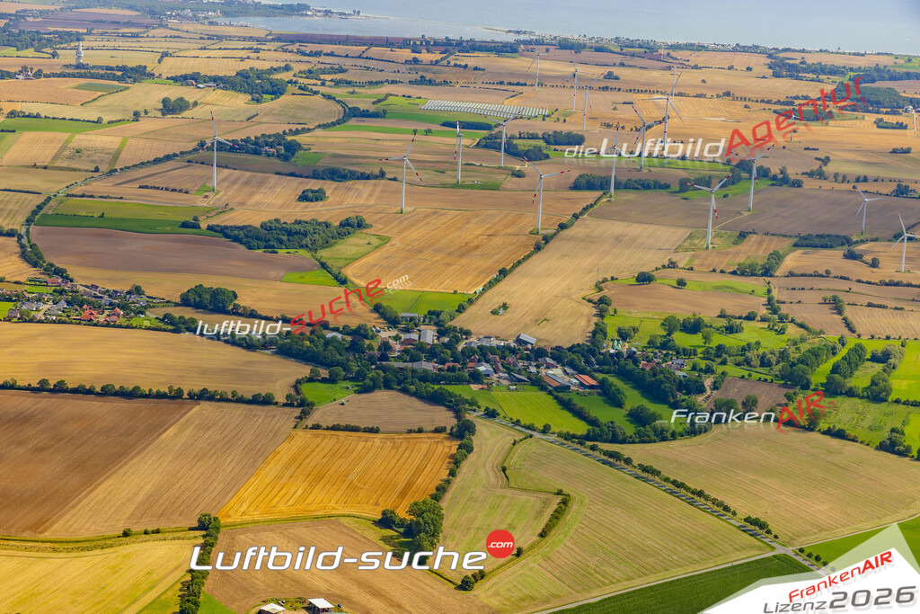 Neuratjensdorf Gremersdorf Bild- Das Luftbild wurde 2025 vom UL-Flugzeug heraus erstellt ( keine Drohne bzw. Drohnenaufnahme ) - Hochauflösende Luftaufnahme -Nicht vergleichbar mit Google Maps oder Satelittenbilder- Die Geschenkidee !Mit Lizenz und Bildrechte bestellbar - CC