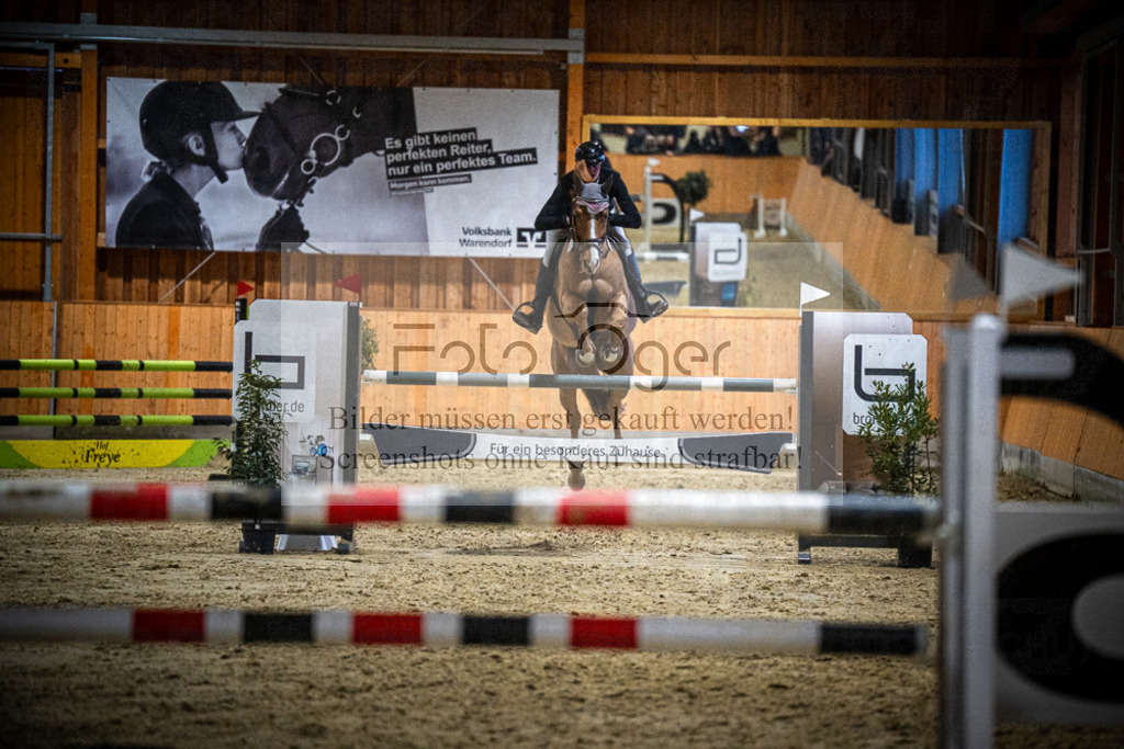 DOS_2576 | Entdecke hochwertige Reitturnierfotos von Foto Oger. Professionell, emotional und authentisch – jetzt Lieblingsmomente im Shop bestellen.Deutschlandweite Turnierfotografie. - Realisiert mit Pictrs.com