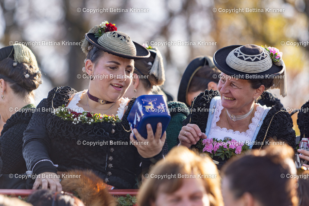 LBT24-1124 | foto-bettina-krinner - Realisiert mit Pictrs.com