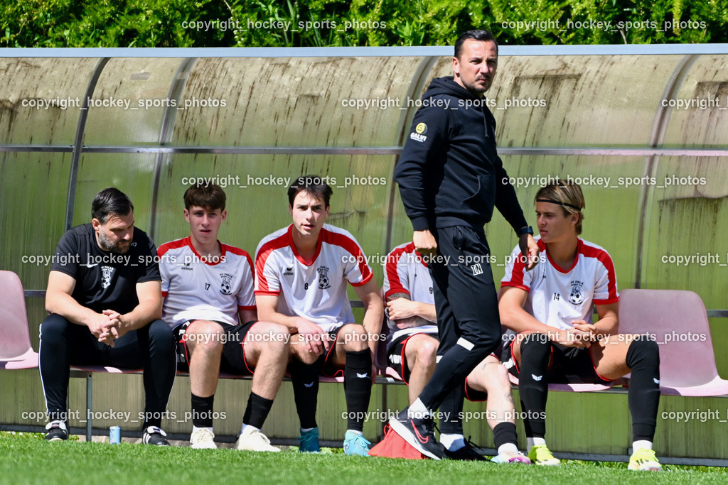 SC Landskron vs. SV Falle Maria Gail | Spielerbank SV Maria Gail, Headcoach SV Maria Gail Neven Ilic, SC Landskron vs. SV Falle Maria Gail, SC Landskron vs. SV Falle Maria Gail am 17.05.2026 in Villach (Sportanlage Landskron), Austria, (Photo by Bernd Stefan)