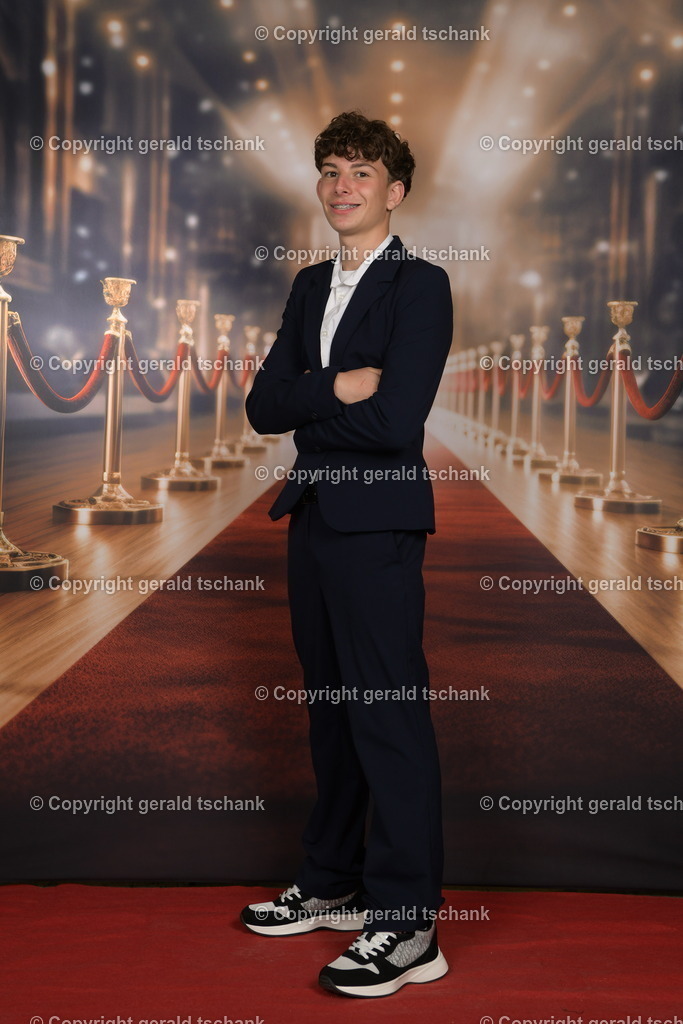 MT1_4571 | Wählen Sie hier bitte Ihr bestes Foto aus, mit diesem Bild wird Ihr Set produziert. Sollten Sie kein Bild wählen oder mehrere suchen wir das Beste aus!