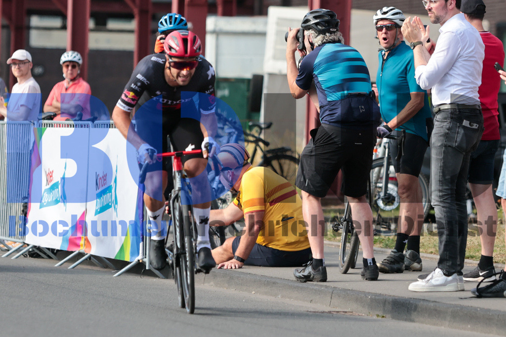 SES_DEUTOU20250820-74 | bond - Realisiert mit Pictrs.com