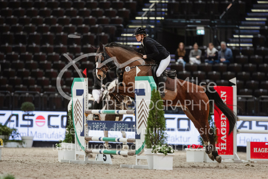 240120_Leipzig_AmateurSmall-197 | Deine schönsten Turniermomente als professionelle Fotos! Entdecke hochwertige Pferdesport-Fotografie im Online-Shop. Jetzt Fotos finden & bestellen!