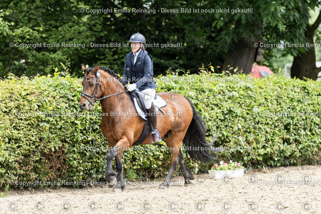 CL5A7610 | Emilia Reinking Fotografie - Realisiert mit Pictrs.com