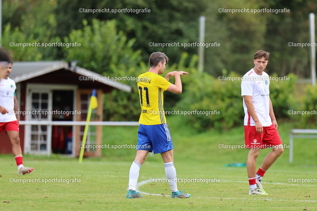 Fußball I Herren I Senioren Landesliga Holstein I 5. Spieltag I SC Rönnau - VfB Lübeck U21 I 23.08.2025.132 | Janick Loose (11, SC Rönnau) - Realisiert mit Pictrs.com