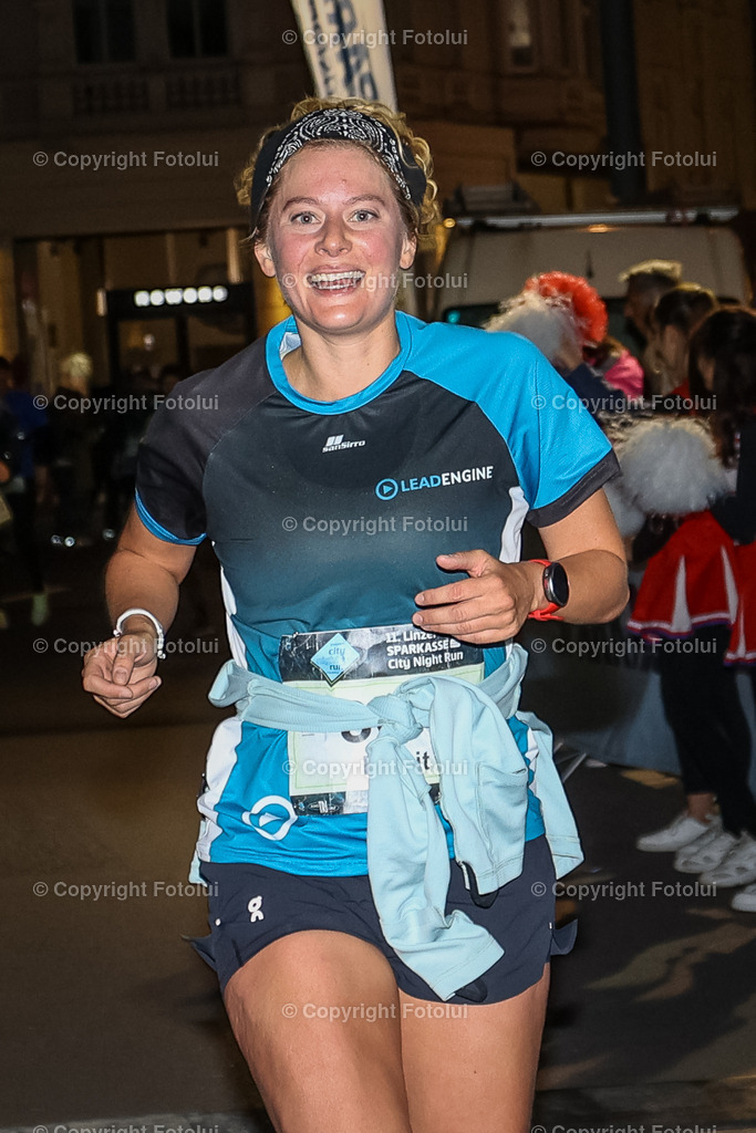 A-BINDER_20220922_0082 | LINZ,  AUSTRIA,22.Sept. 2022 - Night Run, Image shows Night Run.
Photo: Sportmediapics.com/ Manfred Binder