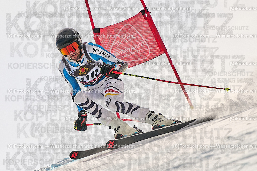 _ALP2246_MASTERS-WM_Reiteralm_A-GS_Scheller Sebastian | FISWORLD CHAMPIONSHIPSMASTERS ALPINE SKIING, 23. – 28. MÄRZ 2026 - REITERALM | STMK | AUT.   Veranstaltet vom Masters-Referat des Deutschen Skiverbandes (DSV). Durchführende Organisation: WSV Pichl-Reiteralm, unterstütutzt von den Bergbahnen REITERALM bei Schladming und SKI AUSTRIA.                            Disziplinen:  Super-G, GiantSlalom, Slalom.                                                 Kategorien:  A (Herrn 30-59 Jahre), B (Herrn ab 60 Jahre), C (Damen 30-59 Jahre), D (Damen ab 60 Jahre).                Rennstrecken:   Gasselhöhe und Muldenliftpiste auf der Reiteralm.