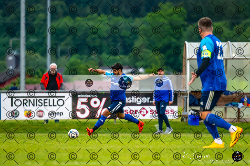 20260504_FCO-30_vs_FCM_048-55 | Sport und Naturfotografie von Roberto Esposito zeigt echte Momente Bewegung und die Schönheit der Natur. Ausdrucksstarke Bilder schaffen Emotionen.