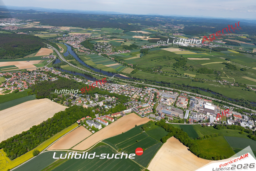 Die Luftaufnahme Pielmuehle - Lappersdorf wurde 2021 mittels Flugzeug (keine Drohne) erstellt. Hohe Auflösung -für große Poster und Wandbilder geeignet!
