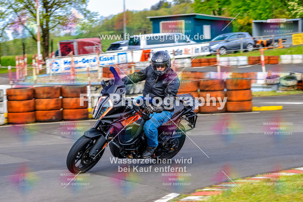 _OTO3228 | Hier findet Ihr Bilder von Touristenfahrten auf der Nürburgring Nordschleife oder von anderen Veranstaltungen die ich besucht habe. Viel Spass beim Durch Schauen 