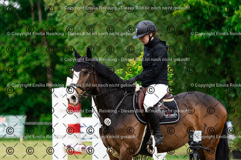 CL5A5986 | Emilia Reinking Fotografie - Realisiert mit Pictrs.com