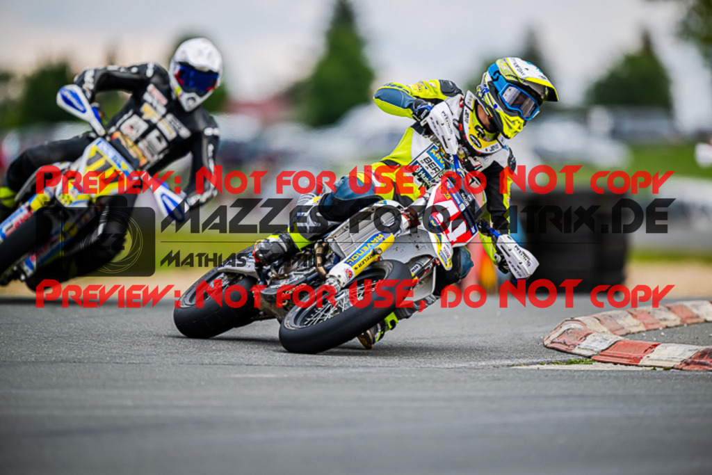 MaZZes_FotoMatrix_220904_1015 | S1