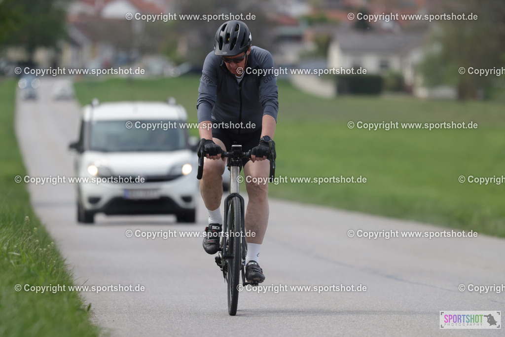 368A6139 | Neusiedlersee Radmarathon 2026@sportshot_your_pictrs #yourpictures#roadtowm2029 #nrm #neusiedlerseeradmarathon #neusiedlersee #neusiedlerseetourismus #burgenland #mörbisch #nrm26 #burgenlandtourismus #voglundco #poweredbyburgenlandtourismus #radsport #rad #marathon #ucigranfondo #visitburgenland #ucigranfondoworldseries