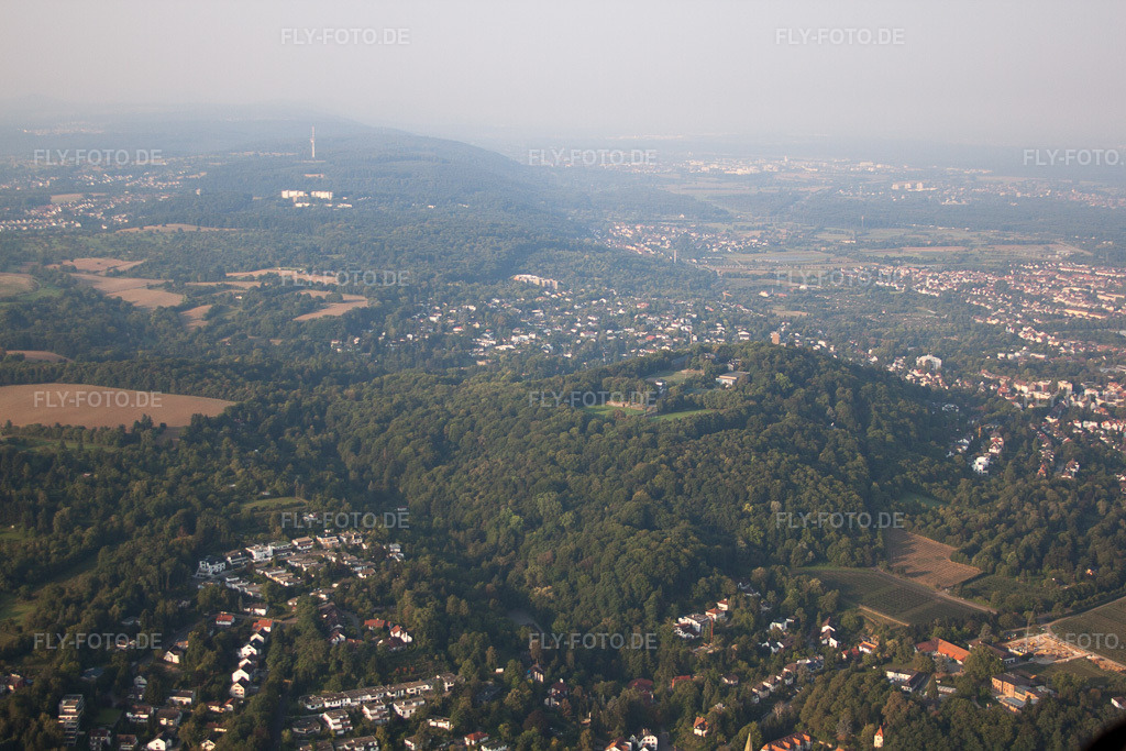 Luftbild: Durlach Turmberg im Ortsteil Durlach in Karlsruhe im Bundesland Baden-Württemberg in Deutschland. Foto: IMG_52855.jpg vom 05.09.2012 durch Werner Riehm/FLY-FOTO.de