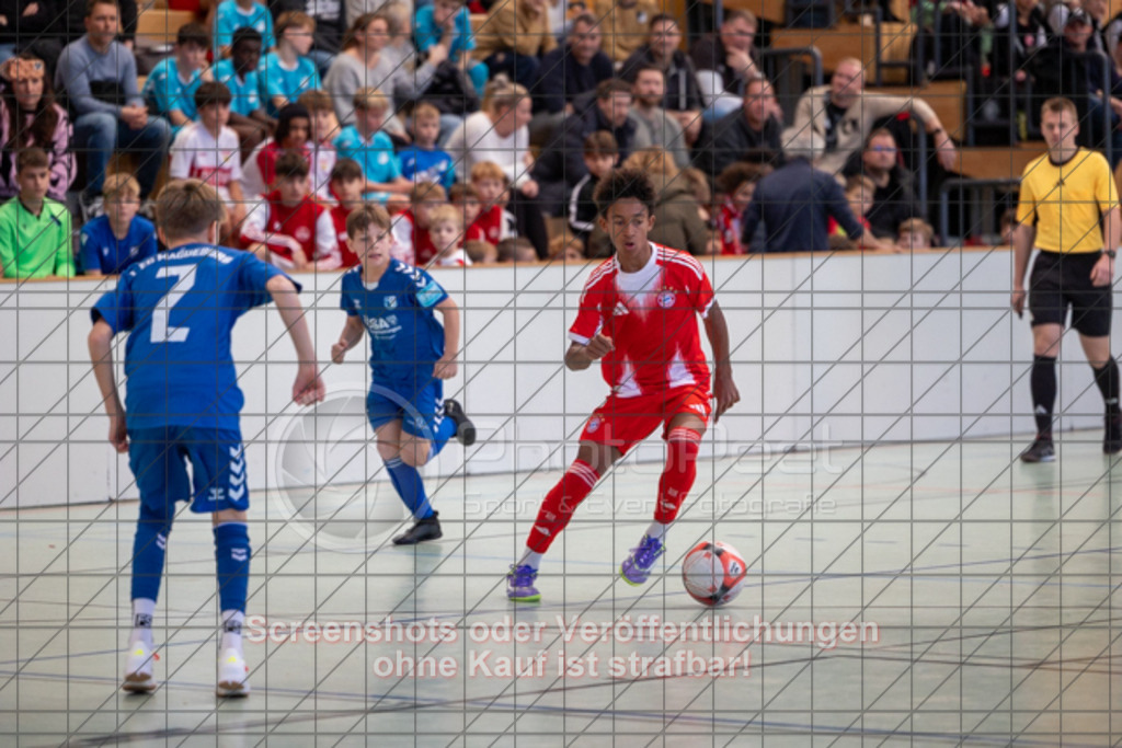 20251213_121027_0859 | 1.FC Magdeburg - FC Bayern München27. internationaler Prinzing Junior Cup in der Donzdorfer Lautertalhalle - 13.12.2025,Foto: PhotoPeet-Sportfotografie/Peter Harich