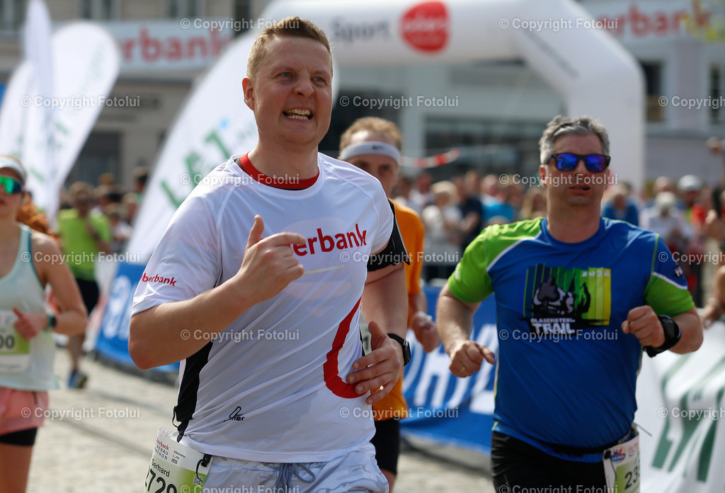 OBERBANKMARATHON_2024_143 | bilder, linz, photo, foto, fussball, sport, fotolui, bundesliga