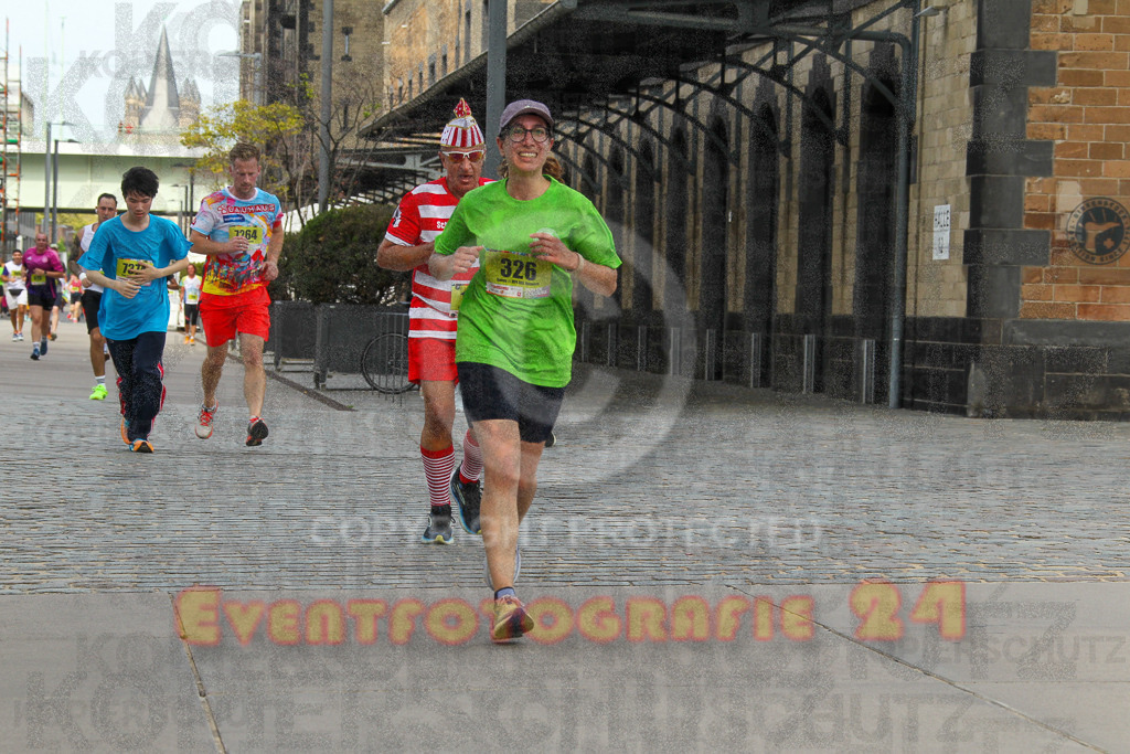 250920_1328_EV4_5675 | Sportfotografie im Rhein-Sieg Kreis, Köln, Bonn, NRW, Rheinland Pfalz, Hessen, etc. Unser Tätigkeitsfeld umfasst den Laufsport vom Volkslauf über den Marathon, Duathlon, Triathon bis zum Ultralauf wie Kölnpfad Ultra oder Schindertrail.