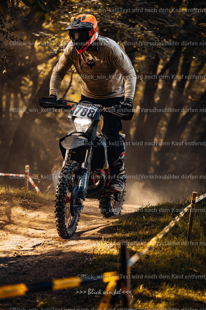 E68A7114 | blick_win_kel