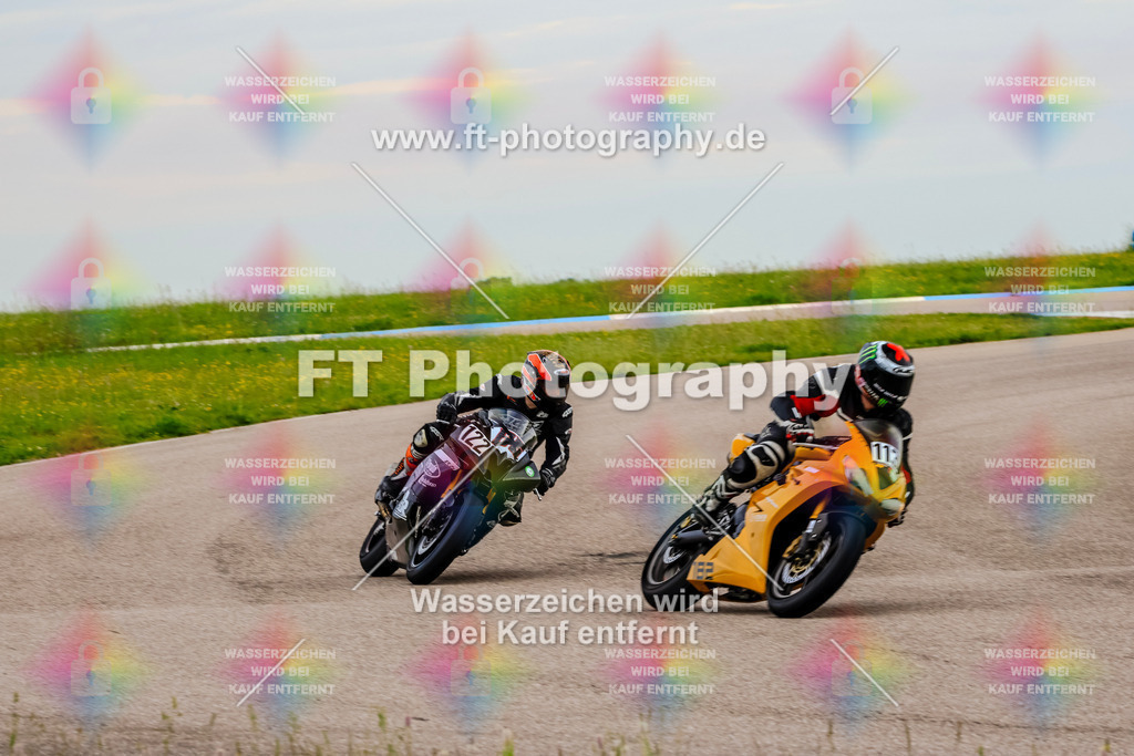 MotoTeam-1900 | Hier findet Ihr Bilder von Touristenfahrten auf der Nürburgring Nordschleife oder von anderen Veranstaltungen die ich besucht habe. Viel Spass beim Durch Schauen 