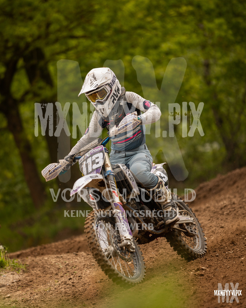 866A5885 | mxndyyvipix
