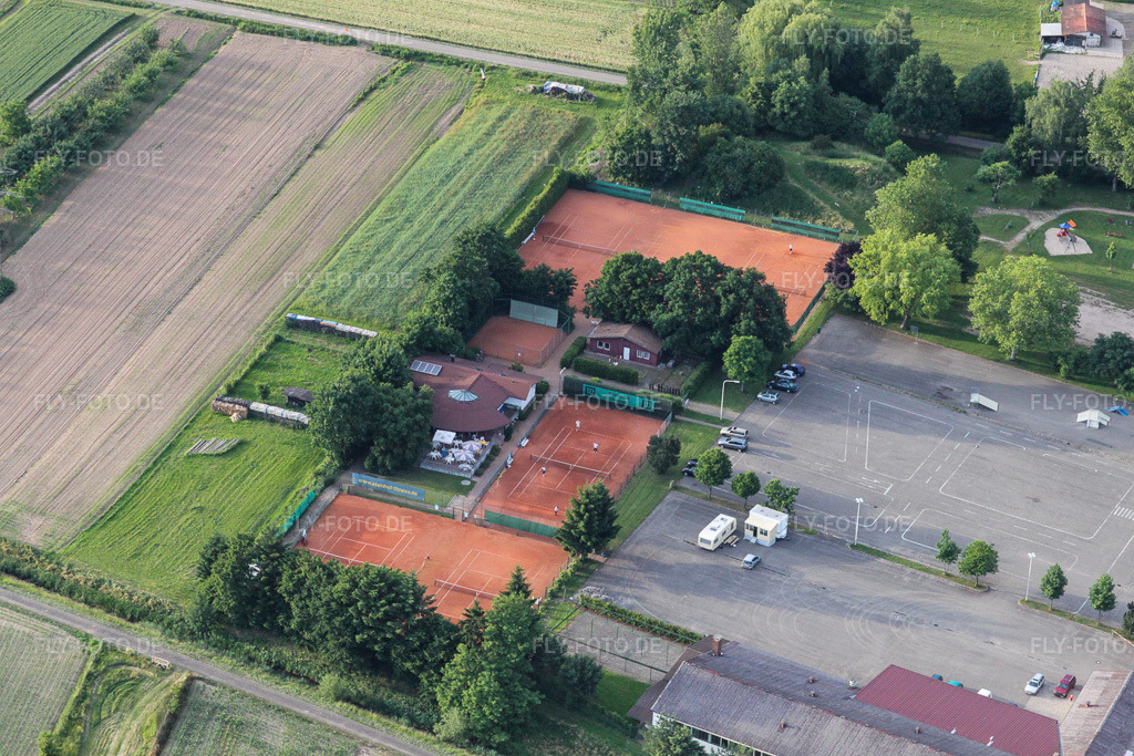 Luftbild: Urloffen, Tennis im Ortsteil Urloffen in Appenweier im Bundesland Baden-Württemberg in Deutschland. Foto: IMG_18949.jpg vom 03.06.2009 durch Werner Riehm/FLY-FOTO.de