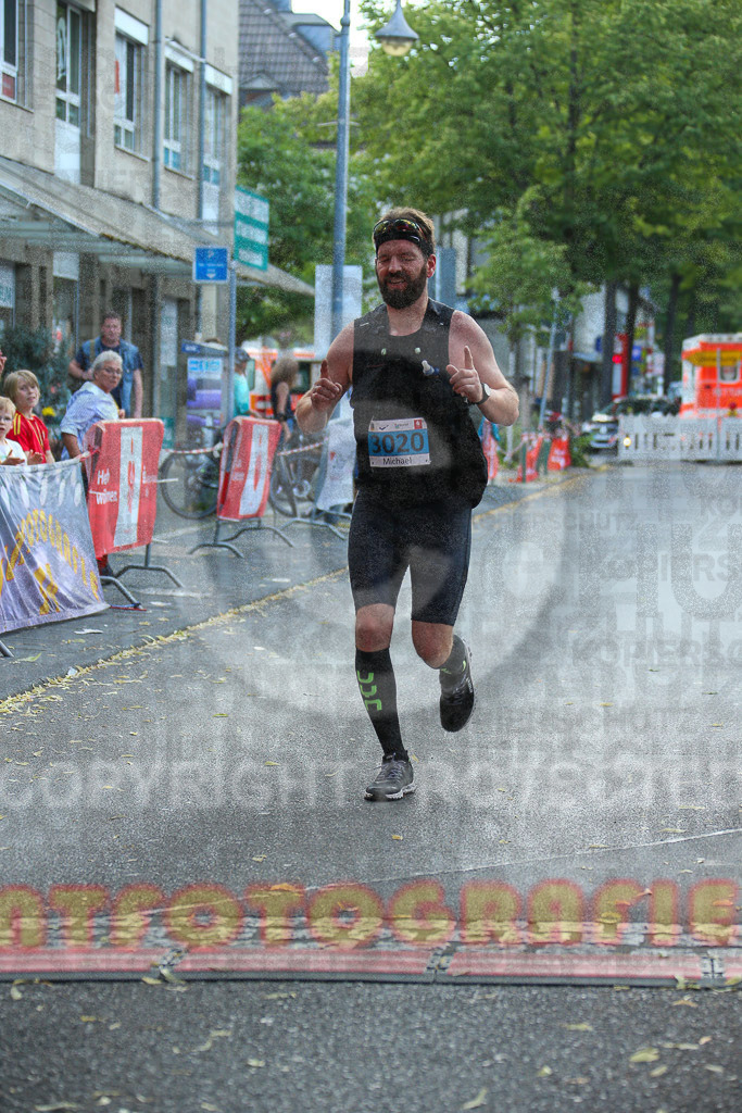 220625_1733_EX1_6915 | Sportfotografie im Rhein-Sieg Kreis, Köln, Bonn, NRW, Rheinland Pfalz, Hessen, etc. Unser Tätigkeitsfeld umfasst den Laufsport vom Volkslauf über den Marathon, Duathlon, Triathon bis zum Ultralauf wie Kölnpfad Ultra oder Schindertrail.