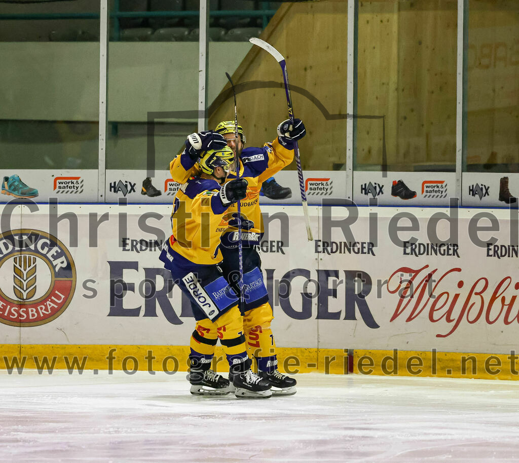 2022-10-30_115_TSV_Erding_gegen_ESC_Riverrats_Geretsried | Erding, Deutschland, 30.10.2022:
Eishockey, Bayernliga 2022 / 2023, 9. Spieltag, TSV Erding gegen ESC Riverrats Geretsried, Endergebnis: 3:5

Ondrej Horváth (ESC Riverrats Geretsried, #70)

Foto: Christian Riedel / fotografie-riedel.net