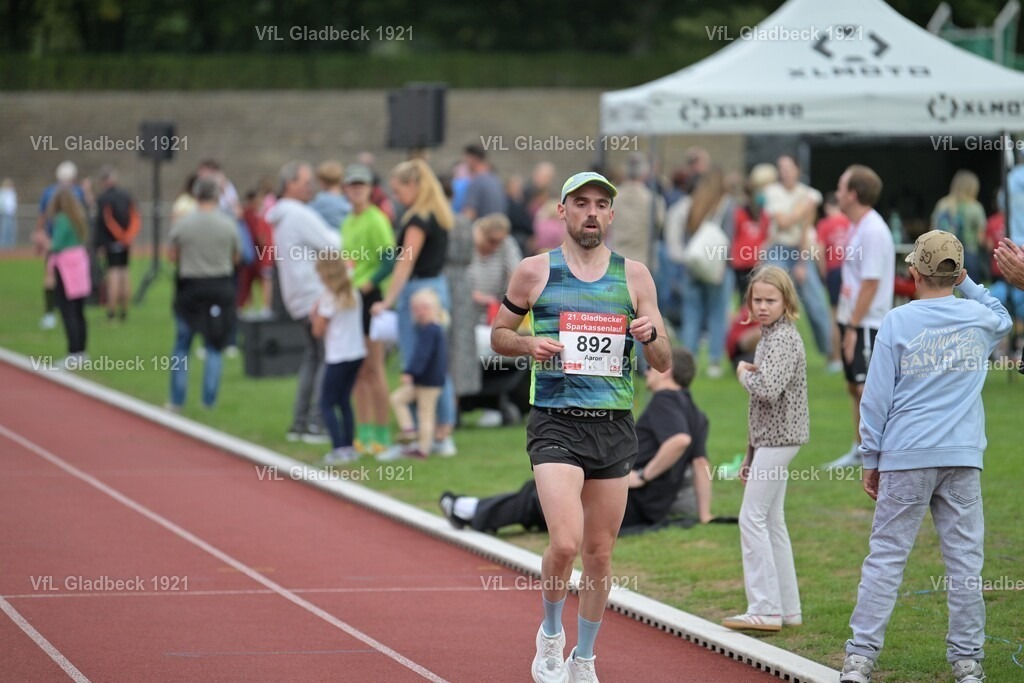 2026-08-23_Sparkassenlauf_10KM_KH_000796 | Die Fotografen - Realisiert mit Pictrs.com