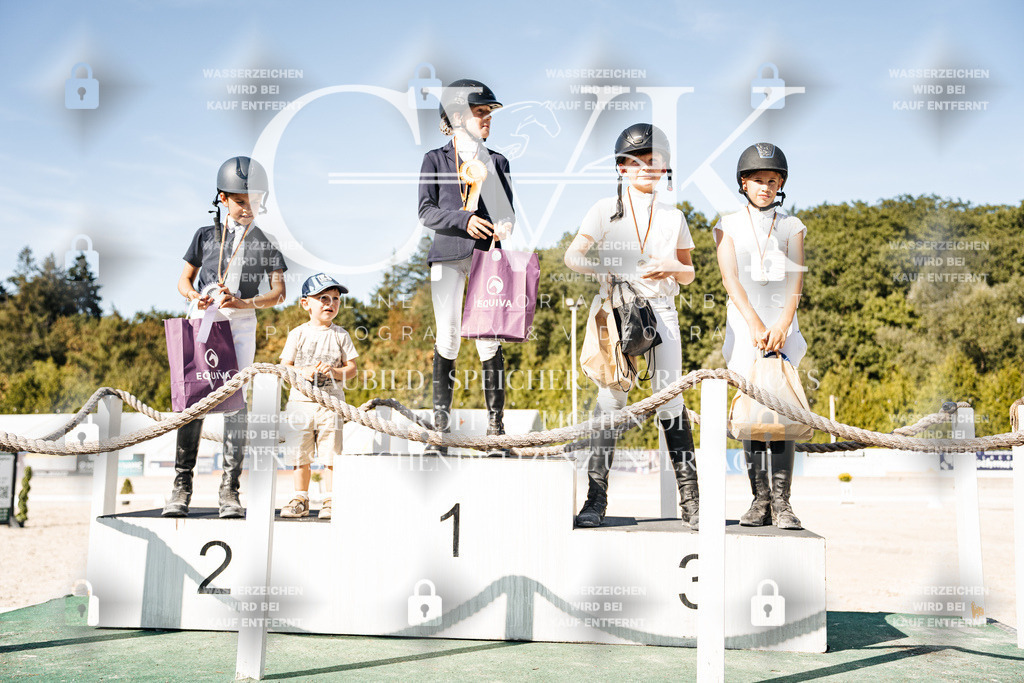 CK705021 | Turnierfotografie Pferdefotografie Trier Rheinland-Pfalz Pferdesport Reitsport Tierfotografie Sportfotografie Pferdevideo Pferdevideografie Equestrianvideography equestrianphotography  - Realisiert mit Pictrs.com