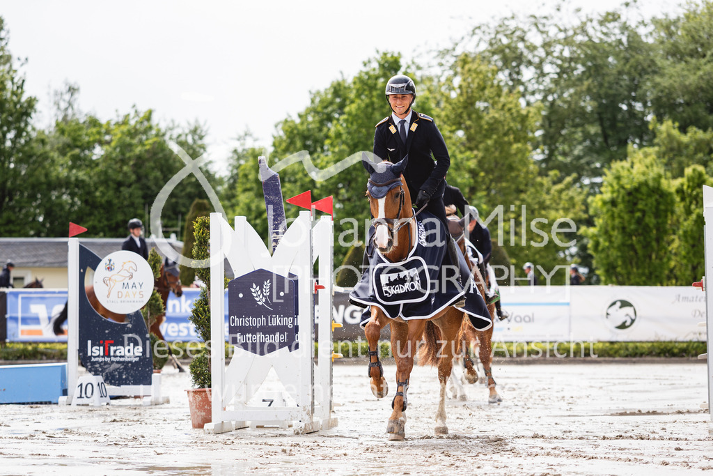 2605_MayDays_9_SprPf-M1-5j-915 | Deine schönsten Turniermomente als professionelle Fotos! Entdecke hochwertige Pferdesport-Fotografie im Online-Shop. Jetzt Fotos finden & bestellen!