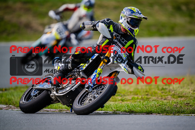 MaZZes_FotoMatrix_220903_2576 | S4