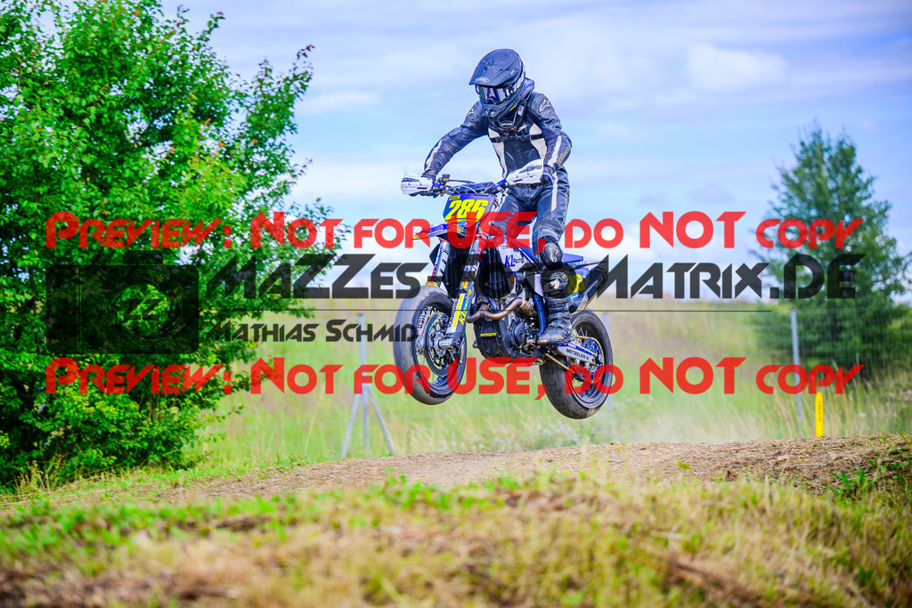 MaZZes_FotoMatrix_240713_6021986_8267 | S2