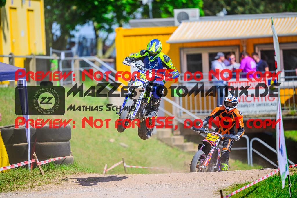 MaZZes_FotoMatrix_240512_6007705_0652 | S2