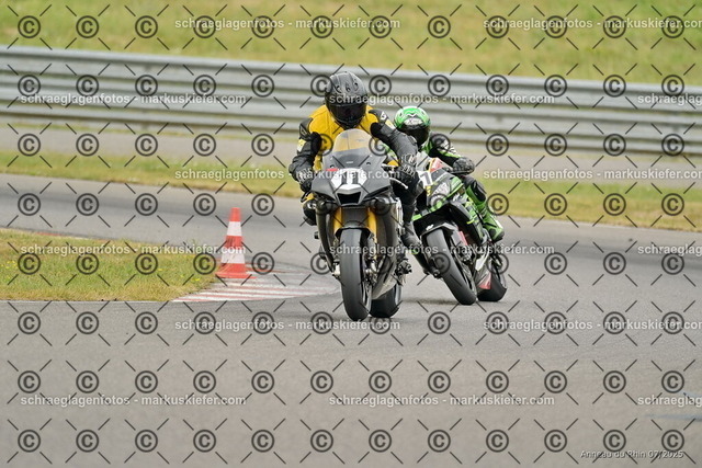 25bt05-0123 | markuskiefer.com - Realisiert mit Pictrs.com