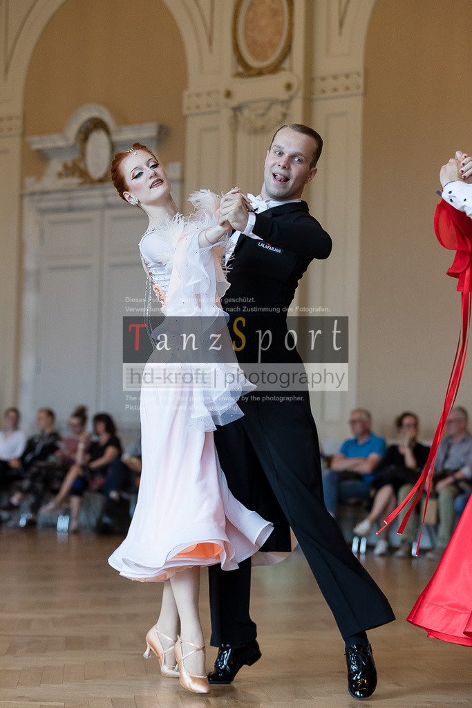 20240706_HGR_B_Std_6826 | Tanzsportbilder, Standardtanz, Lateintanz, WDSF, DTV, LTVB, dancecomp, goc, hessen tanzt, blaues band der spree, walzer, tango, wiener walzer, slowfox, quickstepp, samba, rumba, cha-cha-cha, paso doble. jive, hd-kroft photography, turniertanzsport