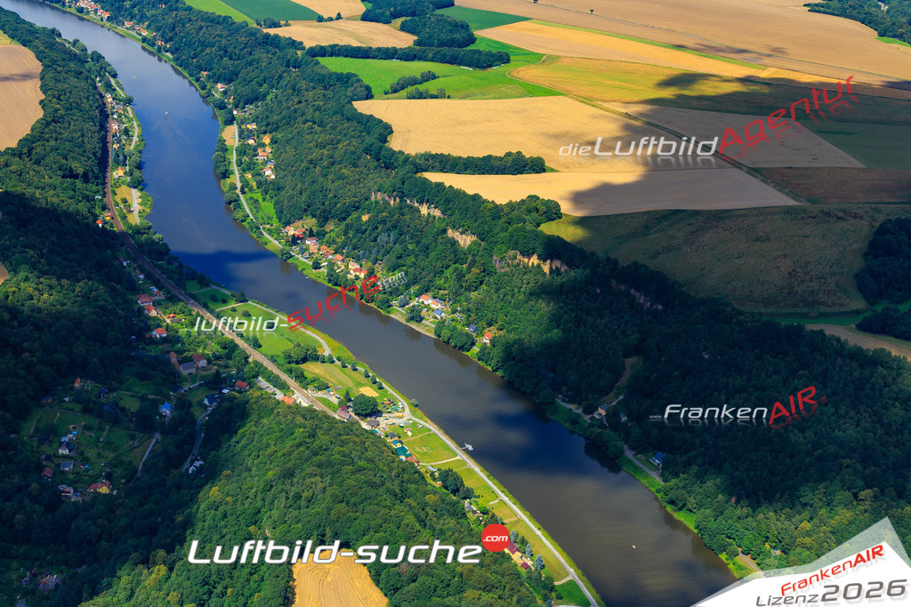 Die Luftaufnahme Niedervogelgesang - Pirna wurde vom UL-Flugzeug (keine Drohne) aus fotografiert.Hohe Druck- Auflösung-die Geschenkidee!