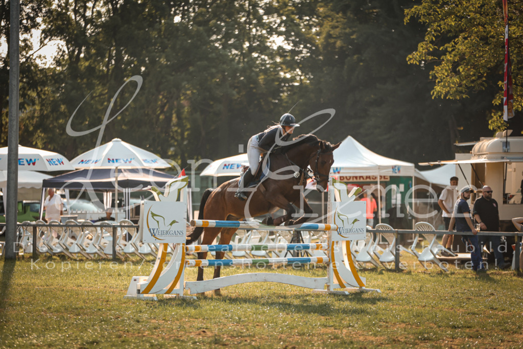 18.FrSpA00147 | Leoni Ertmer Photography - Realisiert mit Pictrs.com