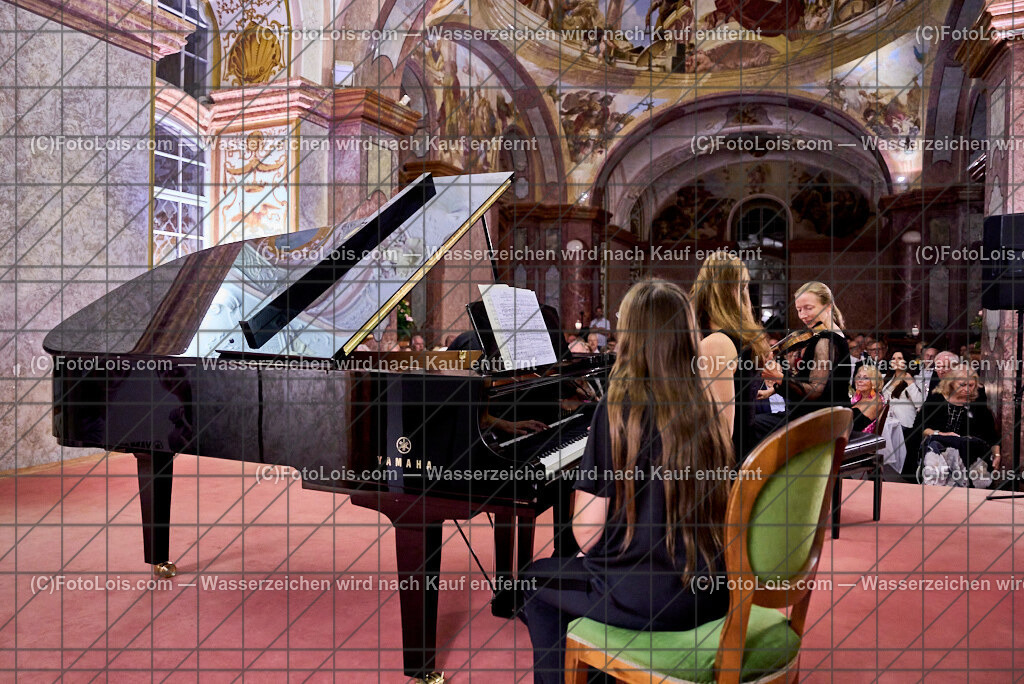 ALP0027_XXXX-Chopin-Festival_Kostner-Biermasz-Winkel-Javorkai | (C)FotoLois.com, Alois Spandl. XXXX. Chopin-Festival in der Kartause Gaming, 'NOCTURNO' - nächtliches Konzert bei Kerzenlicht in der Barockbibliothek, Sa 17. August 2024.
