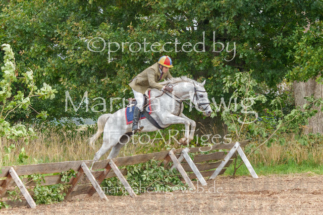 Jagd Perdoel_MarinaHewigMCH04350 | Fotografie, FotoArt, PferdesportArt, Pferdesportfotografie, Landschaftsfotografie, Reisefotografie, Reise, Pferde - Realisiert mit Pictrs.com