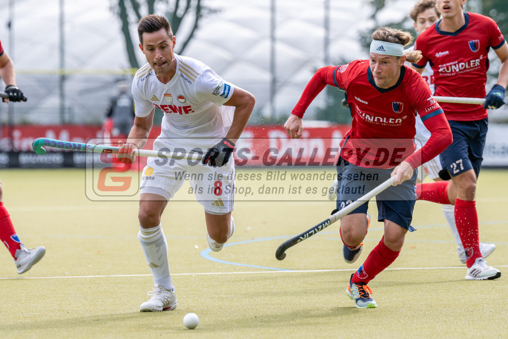 SFE_20230923_0024 | Hockey 1. Bundesliga Herren Rot-Weiss - Berliner HC am 23.09.2023 in Köln (KTHC Stadion Rot-Weiss Köln Tennis and Hockey Club), Photo: Stephan Fehrmann 2023 (Sports-Gallery),Martin Zwicker ( Bremer HC #23 ) ,Forian Adrians ( Rot-Weiss Köln #8 )