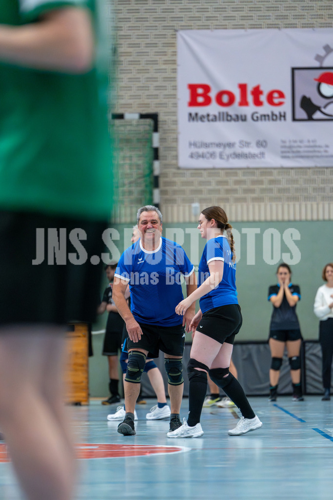 SGH 10.12.2025 Halle West Volleyball-54 | jns.sportfotos - Realisiert mit Pictrs.com