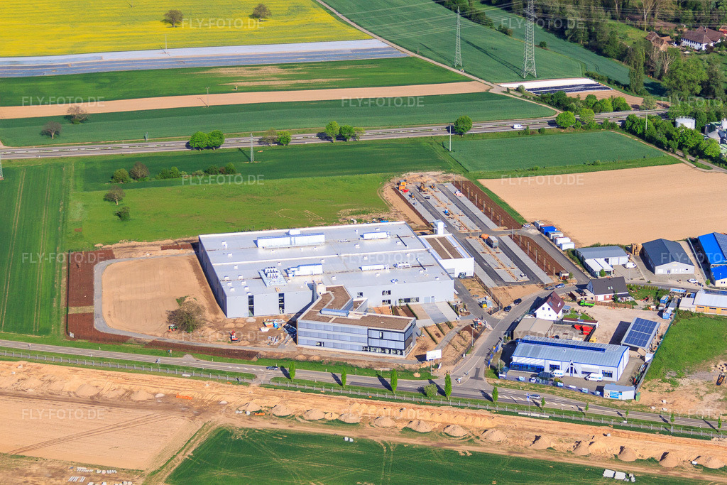 Luftbild: Neubau DBK David + Baader GmbH in Rülzheim im Bundesland Rheinland-Pfalz in Deutschland. Foto: IMG_49972.jpg vom 01.05.2012 durch Werner Riehm/FLY-FOTO.deWWW.DE.DBK-GROUP.COM