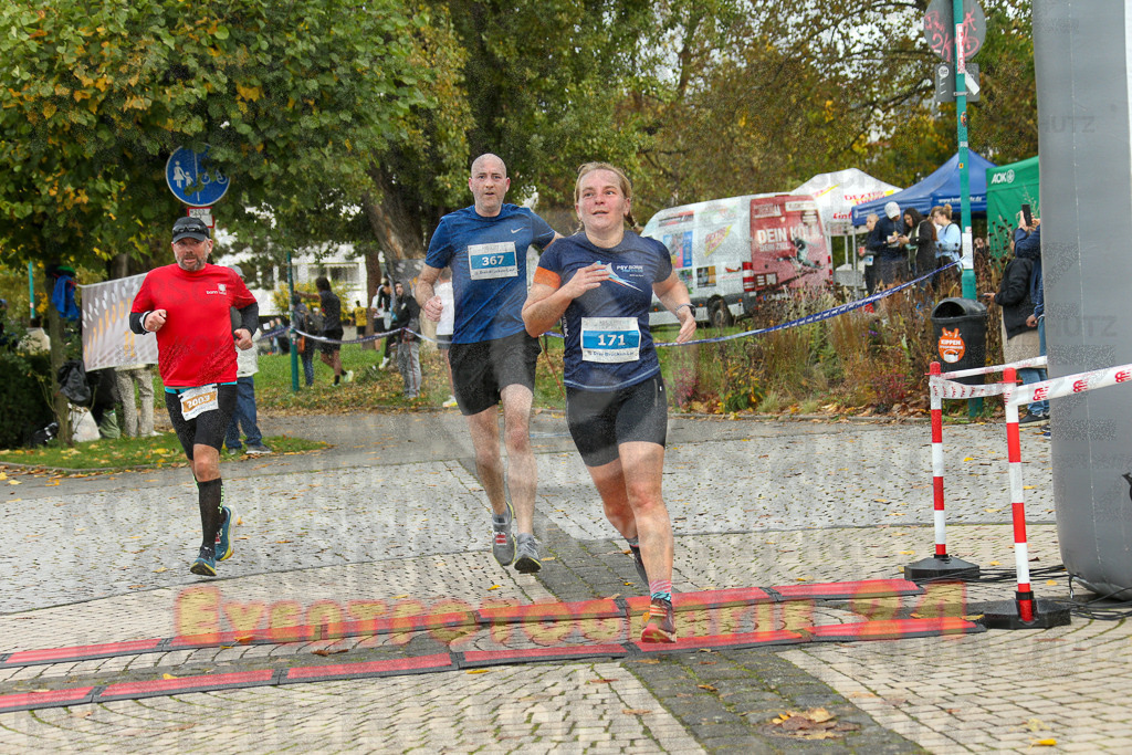 241020_1016_EX1_8514 | Sportfotografie im Rhein-Sieg Kreis, Köln, Bonn, NRW, Rheinland Pfalz, Hessen, etc. Unser Tätigkeitsfeld umfasst den Laufsport vom Volkslauf über den Marathon, Duathlon, Triathon bis zum Ultralauf wie Kölnpfad Ultra oder Schindertrail.