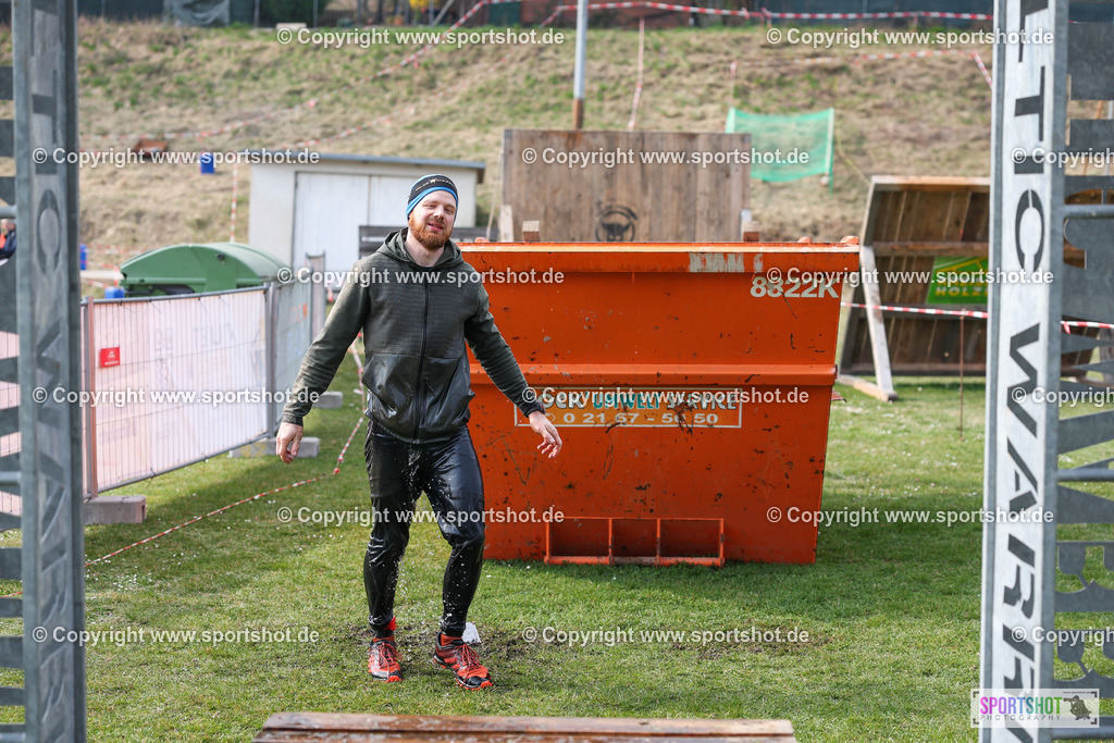 LUR_2759 | Rund um das Thema Sport-Event-Fotografie & individuelle Teilnehmerfotos. Jeder Teilnehmer wird fotografiert.