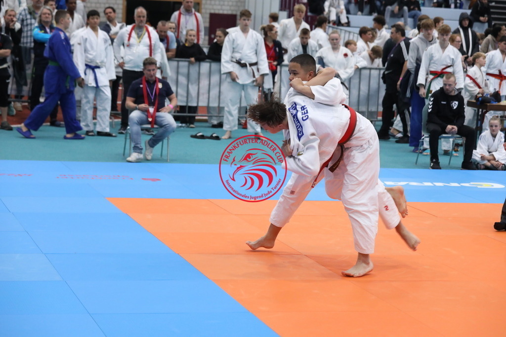 1J7A3614 | Fotos vom Adler Cup - Pictures from Adler Cup

Hier findet Ihr alle Eindrücke und großen Momente der Adler Cup Wochenenden. Here you will find all impressions and great moments of the Adler Cup weekends. - Realisiert mit Pictrs.com