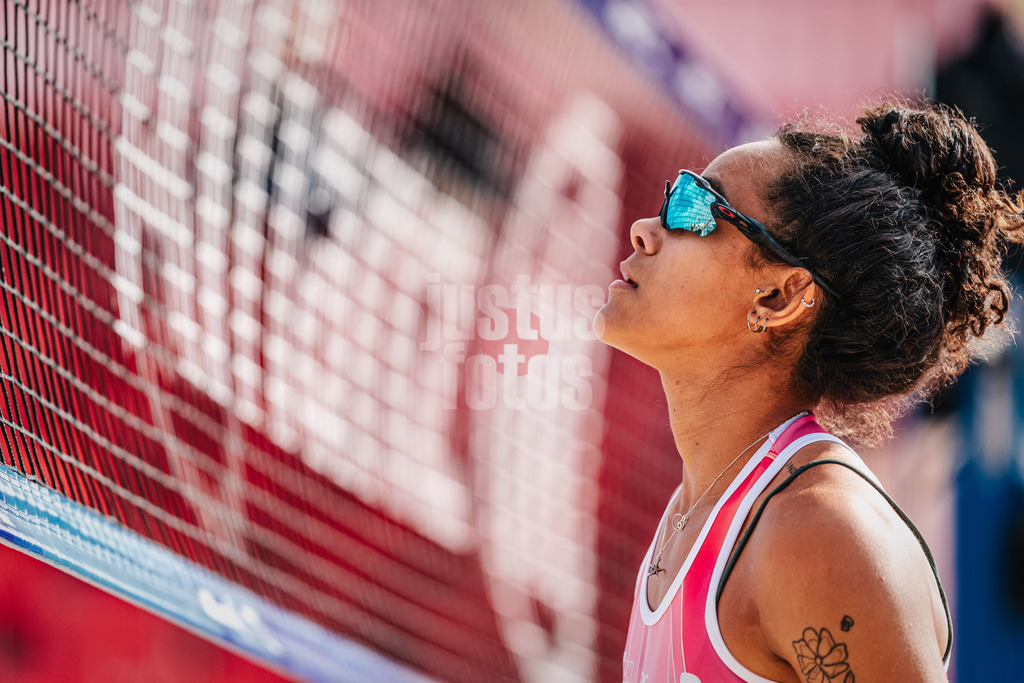 Beachvolleyball | Frauen | German Beach Tour 2024 | Tourstop Bremen | 06.06.2024 | Thainara Mylena Feitosa de Oliveira (BRA) portrait
