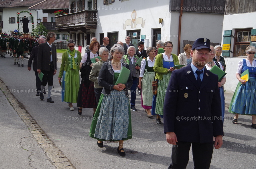 IMGP5125 | fotografiert von Axel PollmannLeonhardi Wallfahrt Benediktbeuern und Murnau, Fronleichnam, Fasching, Landschaft im Loisachtal und Benediktbeuern  - Realisiert mit Pictrs.com