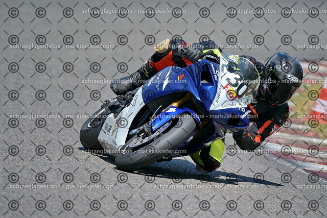 25bt04-0916 | markuskiefer.com - Realisiert mit Pictrs.com